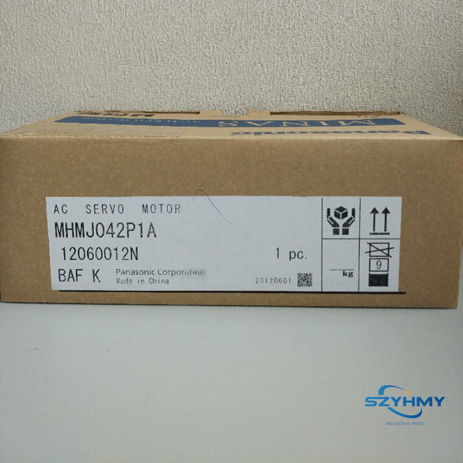 Panasonic MHMJ042P1A Servo Motor - Brand New in Box - PANASONIC