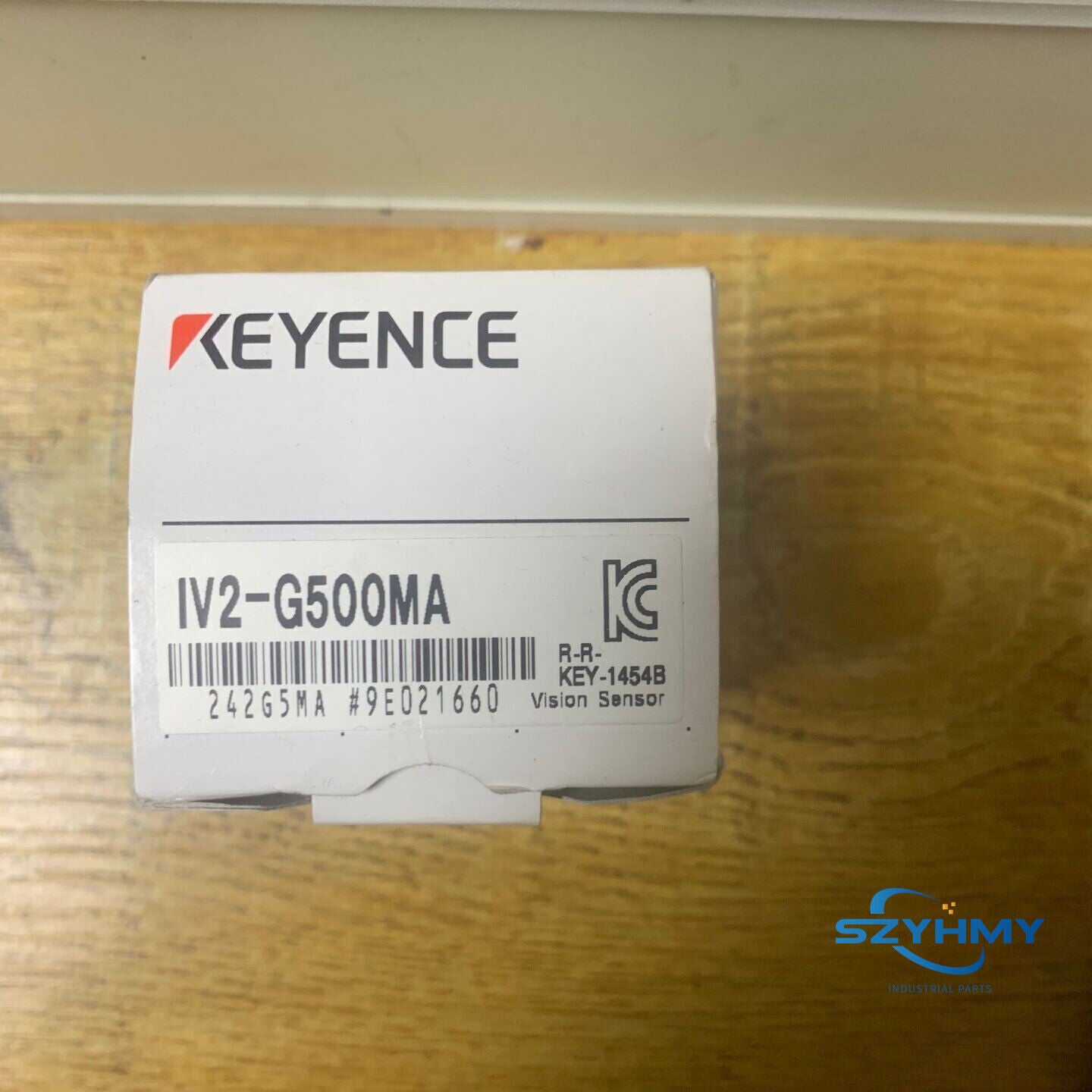 Keyence IV2-G500MA Monochrome Vision Sensor - 1PC - KEYENCE
