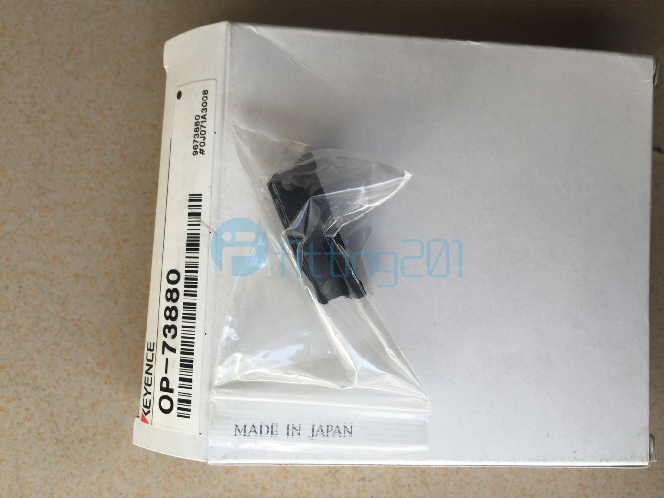 Keyence OP-73880 Mounting Bracket - Durable and Reliable Support - KEYENCE