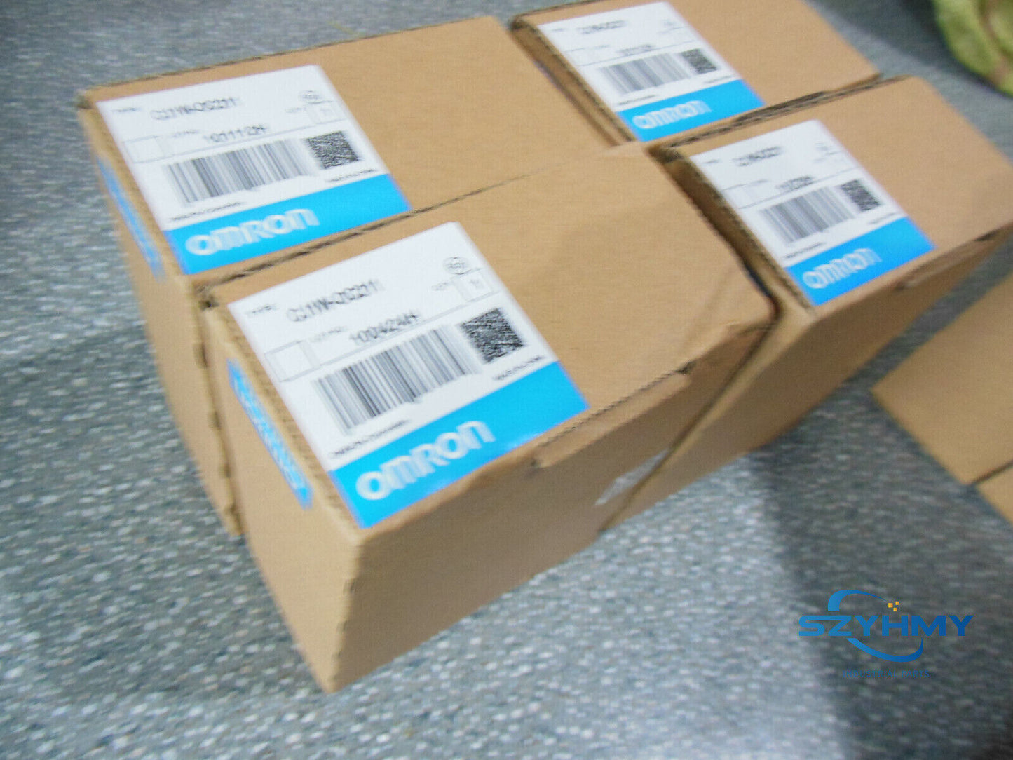 Omron CJ1W-OC211 PLC New In Box - OMRON