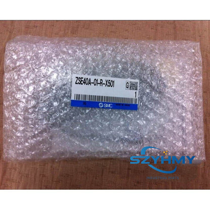 SMC ZSE40A-01-R-X501 Pressure Sensor - New 1pc - SMC