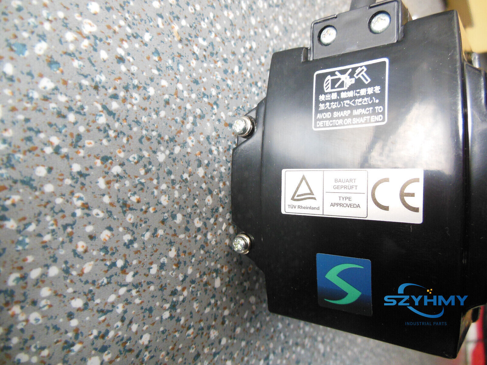 MITSUBISHI HC-KFS73K Servo Motor - Brand New in Box - MITSUBISHI