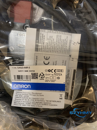 Omron D4GS-N4R-5 Safety Door Switch - Reliable & Durable - OMRON