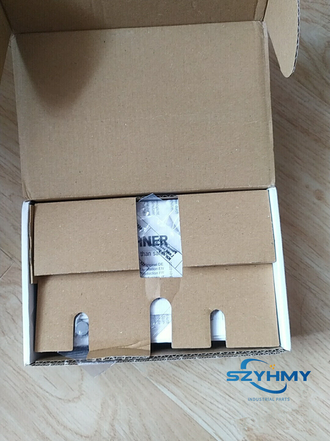 EUCHNER CTP-L1-AP-U-HA-AZ-SA-124225 Safety Switch - New in Box - EUCHNER