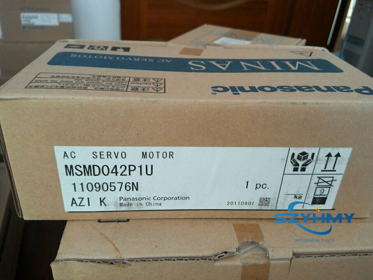 Panasonic MSMD042P1U AC Servo Motor - New in Box - PANASONIC