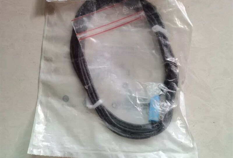 NEW SICK WTB2S-2N1330 Photoelectric Sensor for Enhanced Detection - SICK
