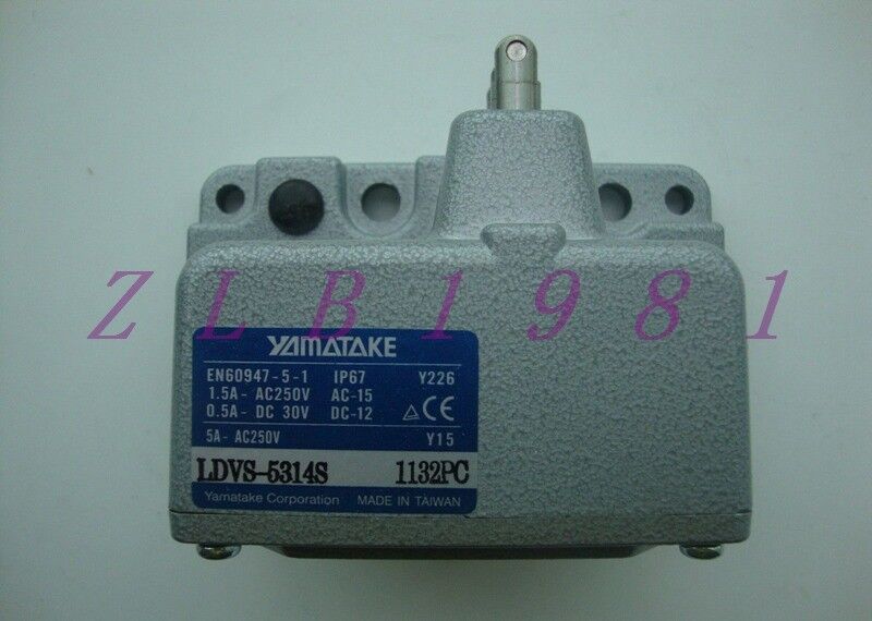 Azbil LDVS-5314S - Precision Measurement Sensor for Industrial Use - AZBIL