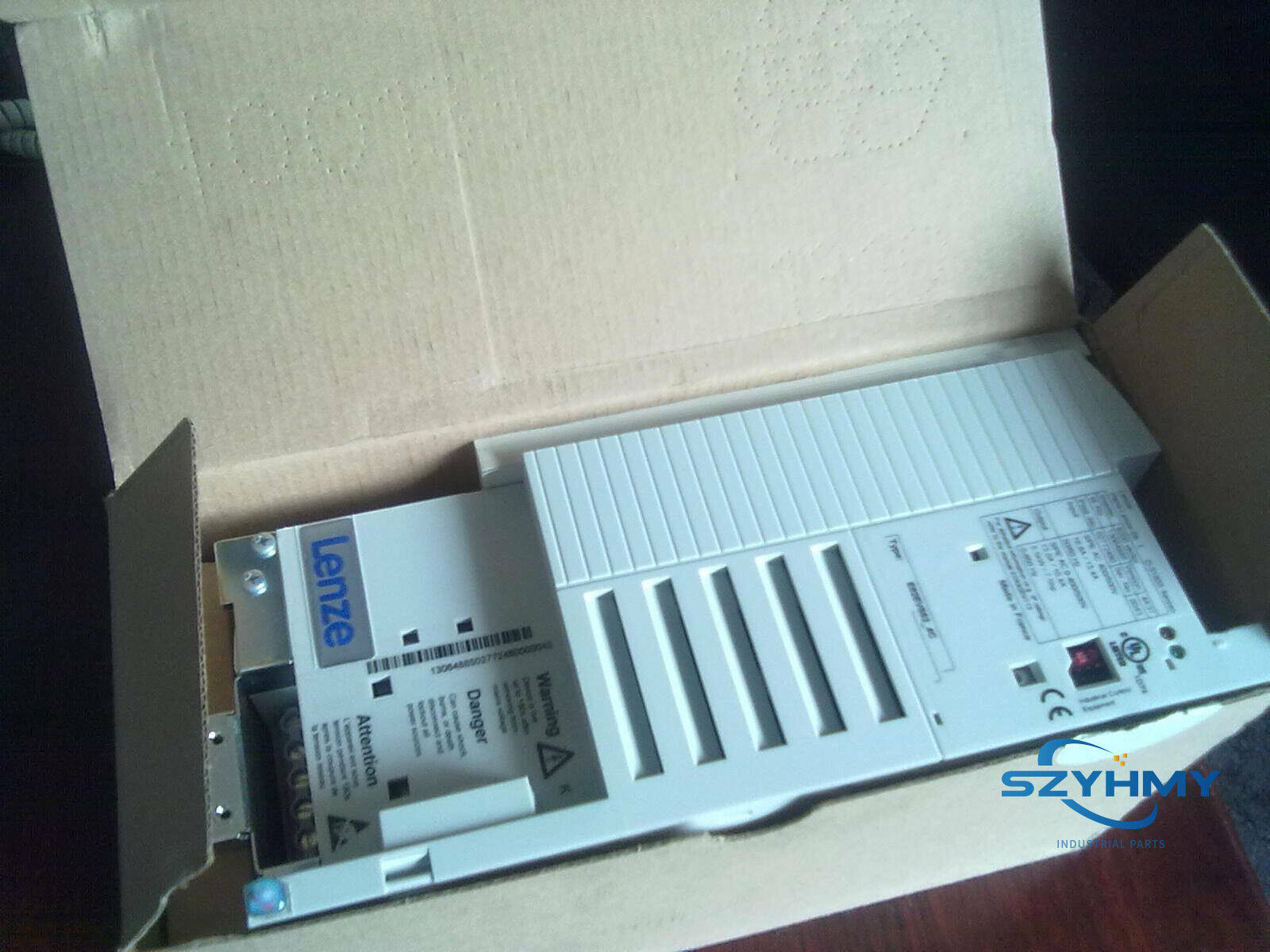 Lenze EVS9325-ES Inverter - Brand New in Box - LENZE