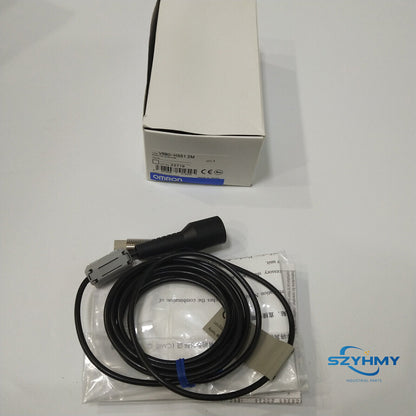 Omron V680-HS51 Photoelectric Switch - 1PCS New in Box - OMRON