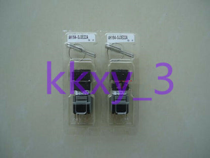 Fuji AH164-SJ3E22A Push Button Switch - 1 PCS New in Box - FUJI
