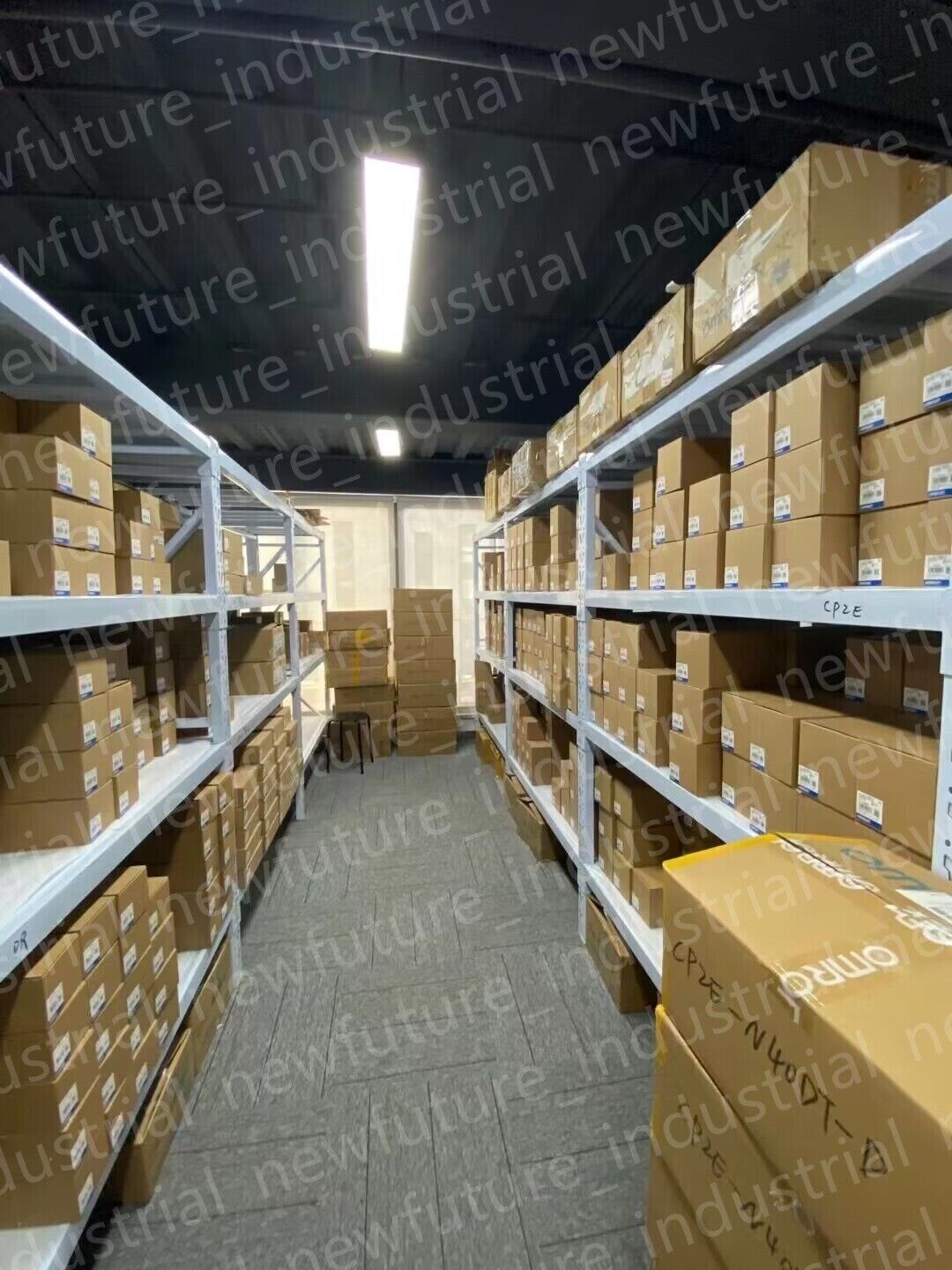 E5EC-RR2DSM-800 Temperature Controller - New in Box - SIGMA