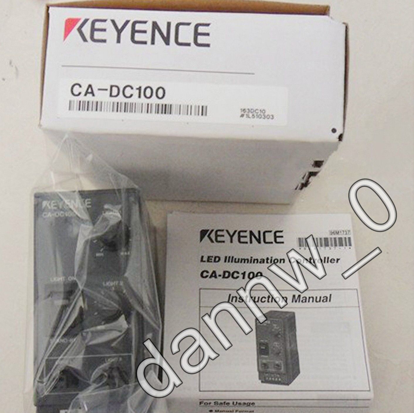 KEYENCE CA-DC100 Light Source Controller - New in Box - KEYENCE