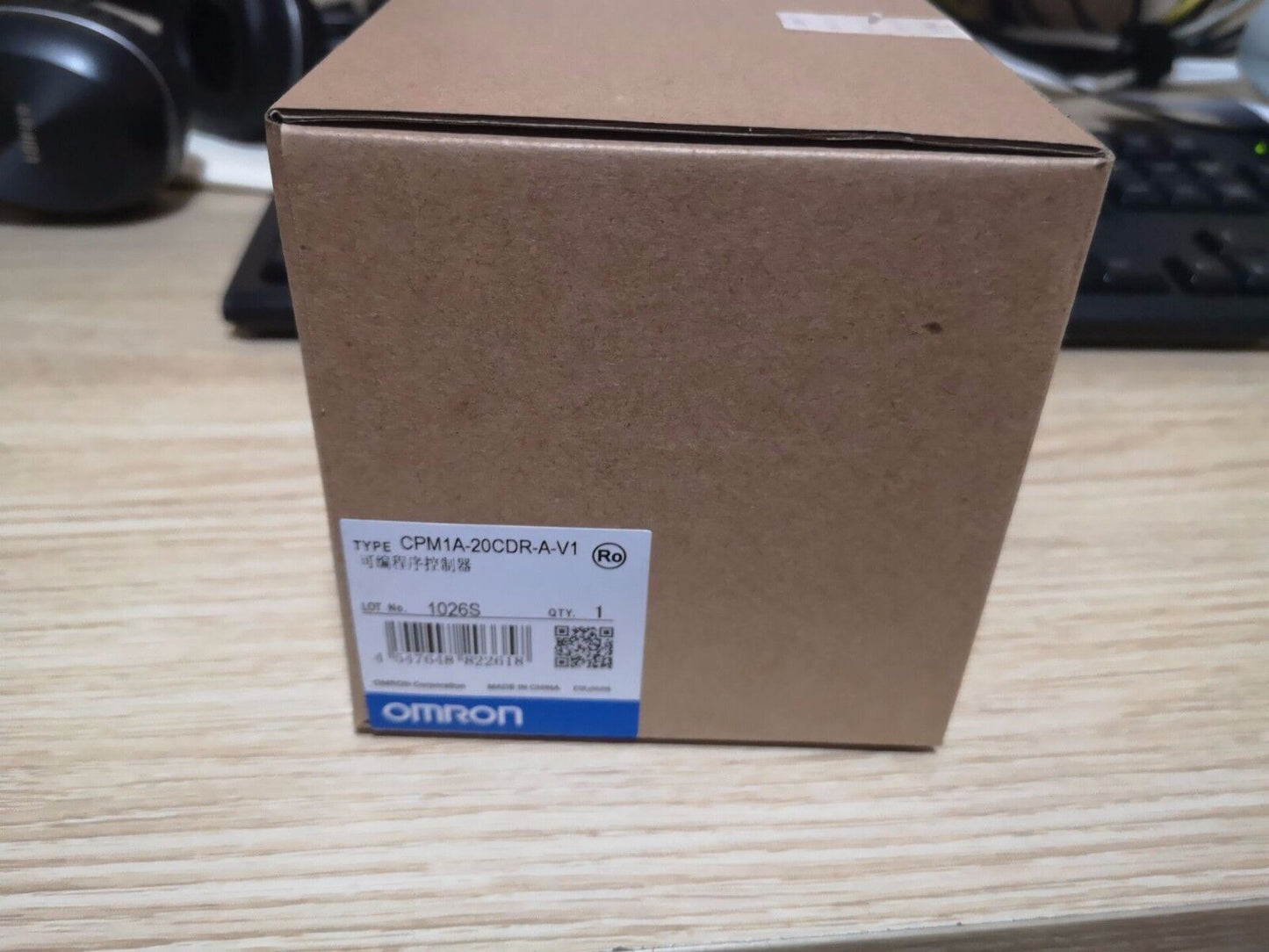 Omron PLC CPM1A-20CDR-A-V1 - New in Box - OMRON