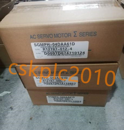 Yaskawa SGMPH-04DAA61D 400W Servo Motor - New in Box - YASKAWA