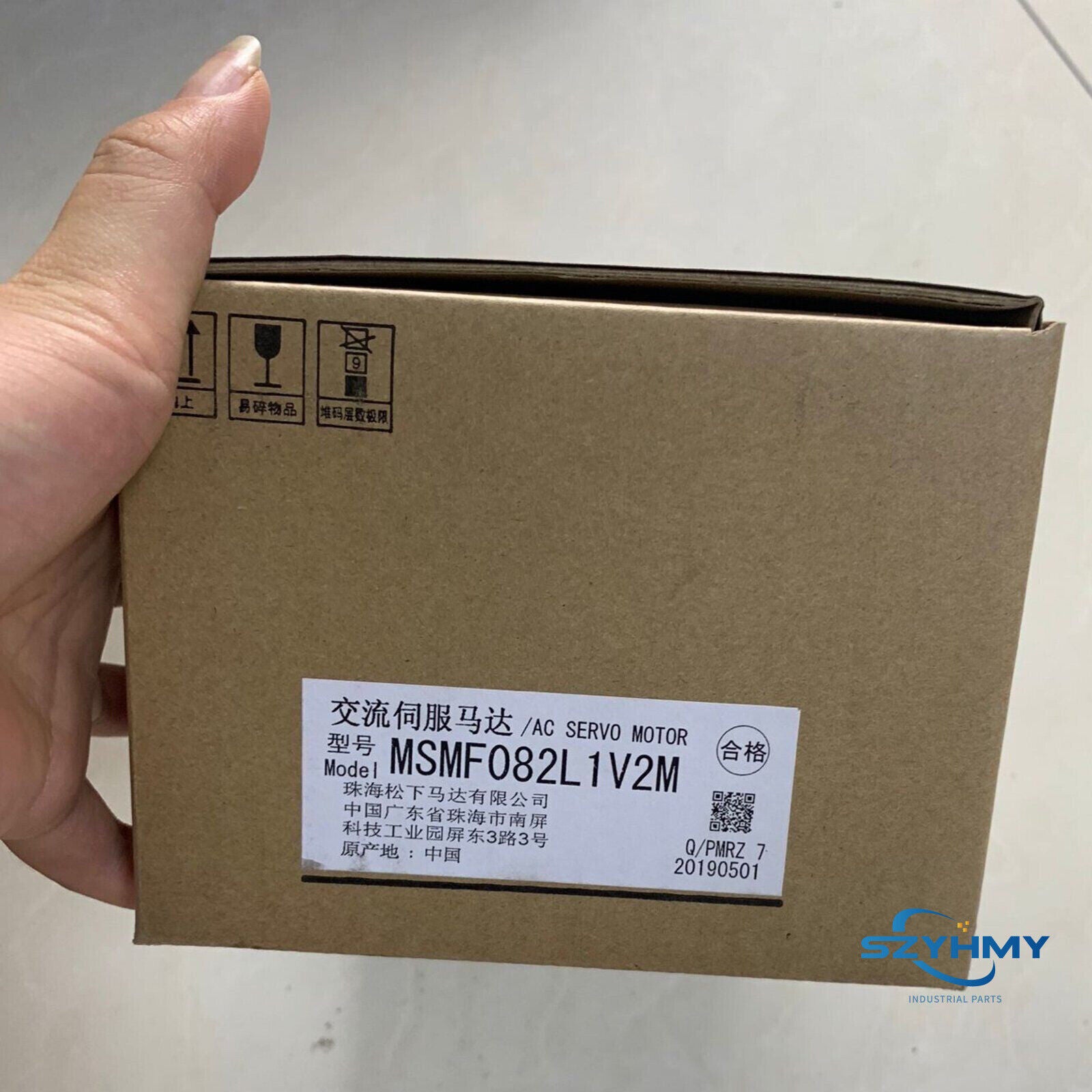 New Panasonic MSMF082L1V2M Servo Motor - 1PCS in Original Box - PANASONIC