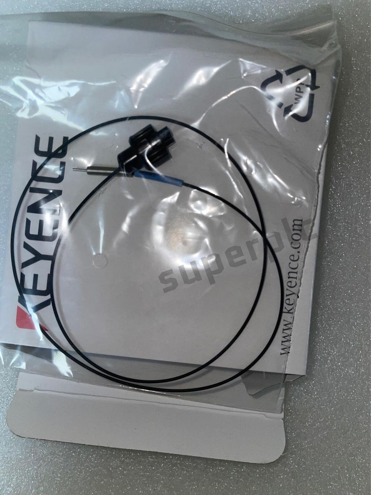 Keyence FU-45 New In Box - High-Performance Sensor - KEYENCE