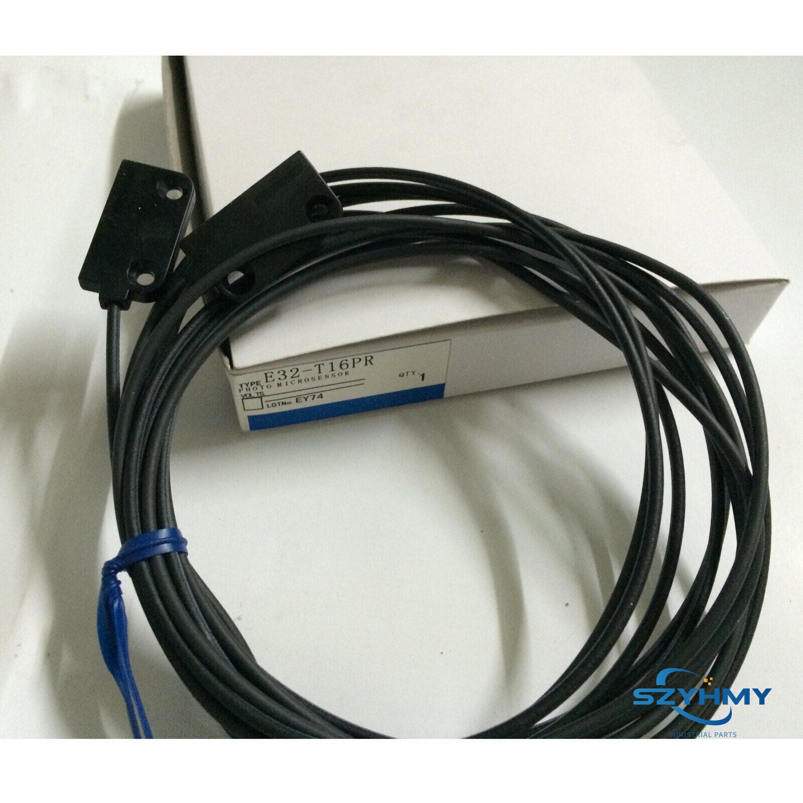 Omron E32-T16PR Fiber Optic Sensor - 1PC New in Box - OMRON