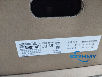 Panasonic MHMF402L1H6M Servo Motor - 1PC New in Box - PANASONIC