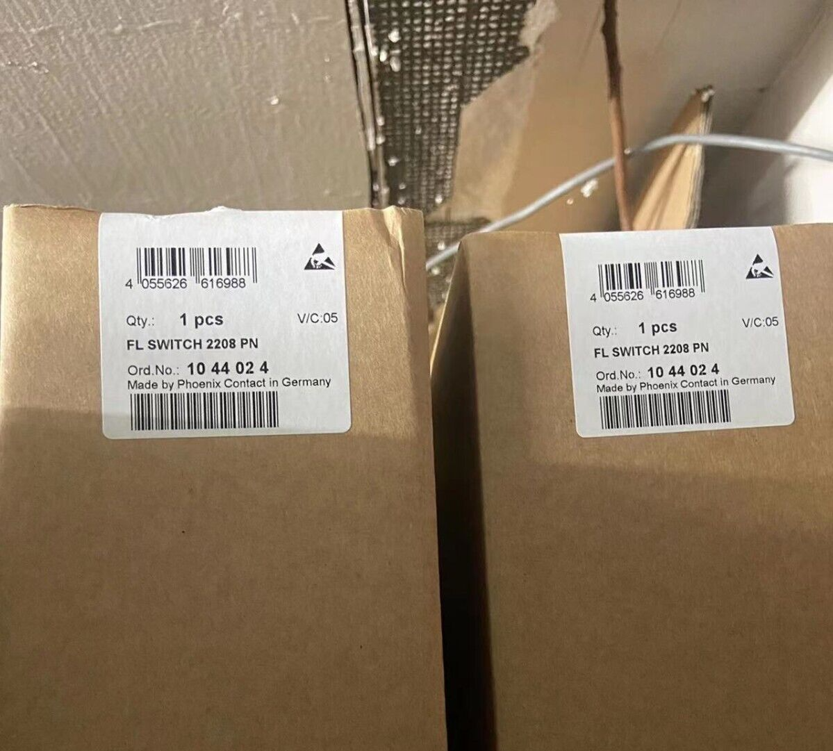 1PCS PHOENIX 1044024 FL SWITCH 2208 PN UPS - High Quality - PHOENIX