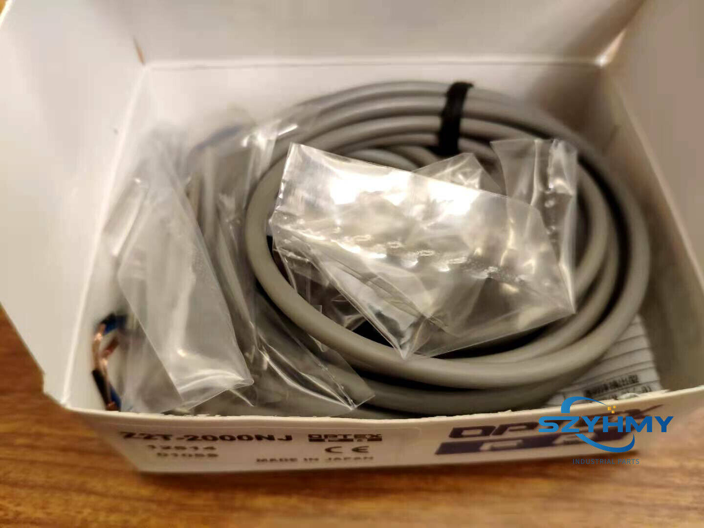 OPTEX Z2T-D Photoelectric Switch Unit - New in Box - OPTEX