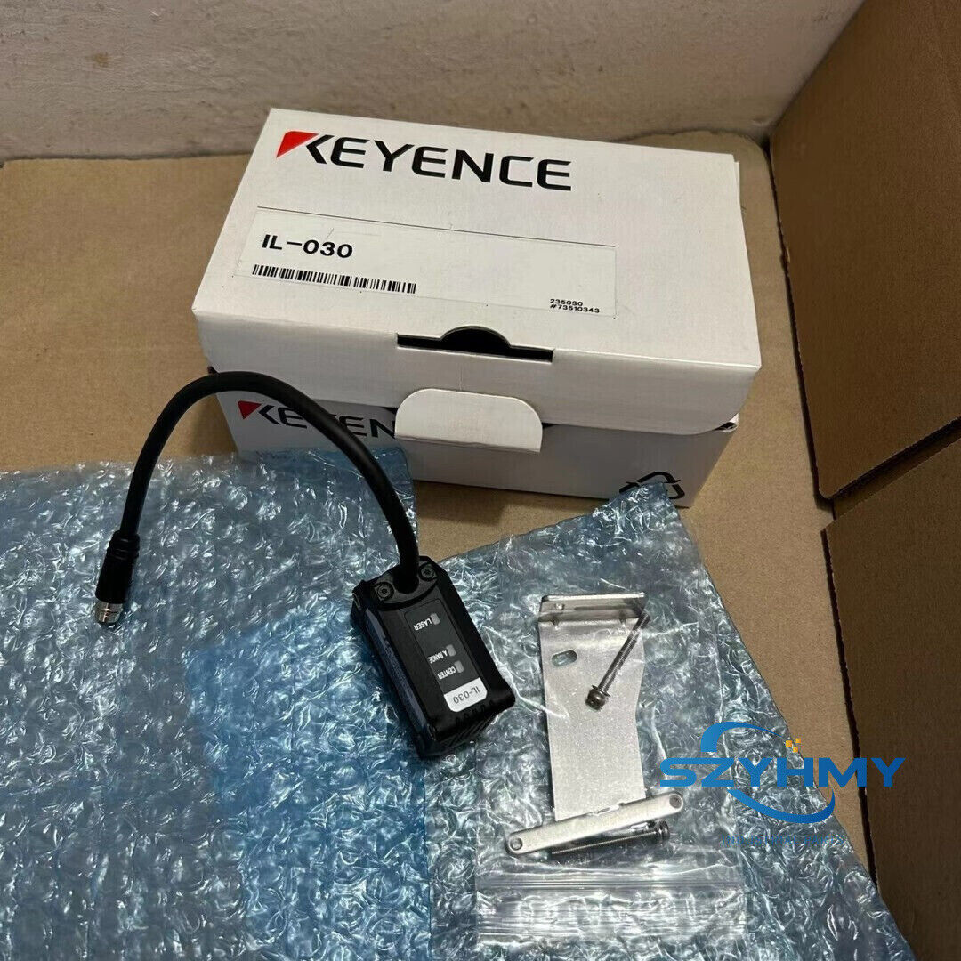 Keyence IL-030 Laser Sensor - 1PC New in Box - KEYENCE