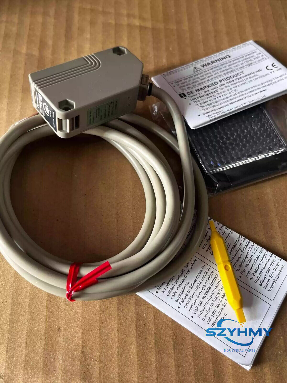 Panasonic SUNX NX5-PRVM5B Photoelectric Sensor - 1pc New - PANASONIC