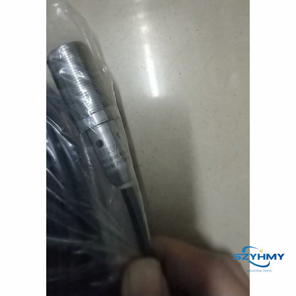 IFM IGT207 Proximity Switch Sensor - New 1pc Available - IFM