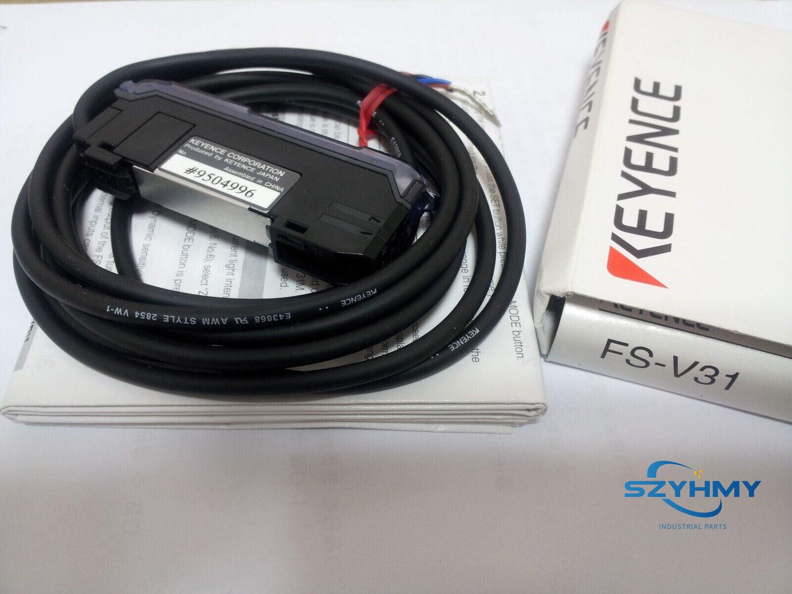 KEYENCE FS-V31 Sensor Amplifier for Fiber Optic Sensors - KEYENCE