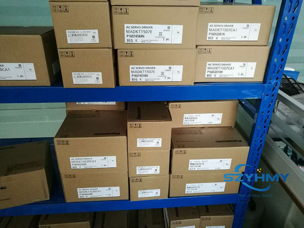 Panasonic MCDHT3520B01 AC Servo Driver - New & In Box - PANASONIC