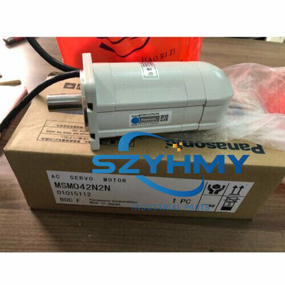 Panasonic MSM042N2N Servo Motor - 1PC New in Box - PANASONIC