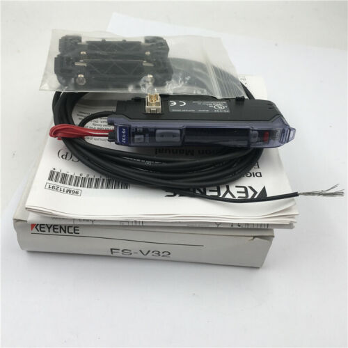 Keyence FS-V32 Fiber Optic Sensor - New In Box - KEYENCE