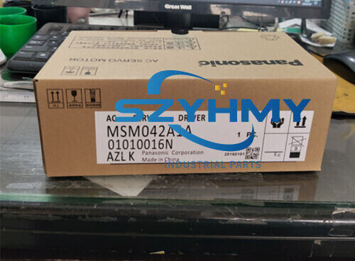 Panasonic MSM042A1A Servo Motor - 1PC New in Box - PANASONIC