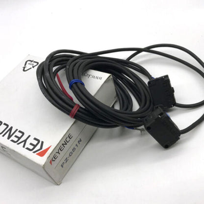 Keyence PZ-G51N Photoelectric Sensor Switch - Model PZG51N - KEYENCE