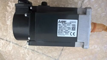 Mitsubishi HG-KN43J-S100 Servo Motor - New in Box - MITSUBISHI