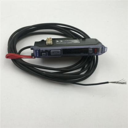 Keyence FS-V32 Fiber Optic Sensor - New In Box - KEYENCE