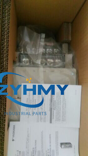 Yaskawa SGDV-550A01A002000 Servo Motor - 1PC in Box - YASKAWA