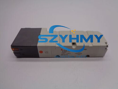 New SMC VQ4100-5W Solenoid Valve - VQ41005W Model - SMC
