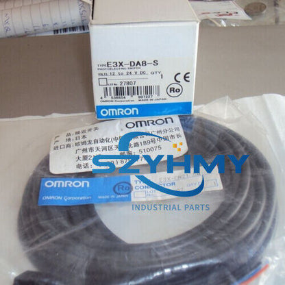Omron E3X-DA8-S Photoelectric Switch - New in Box - OMRON