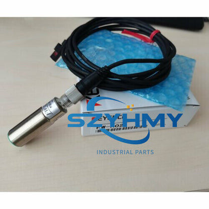Keyence FW-H02 Ultrasonic Sensor - 1PC New Advanced Technology - KEYENCE
