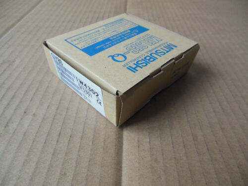 Mitsubishi QY80 Output Unit PLC Module - New In Box - MITSUBISHI